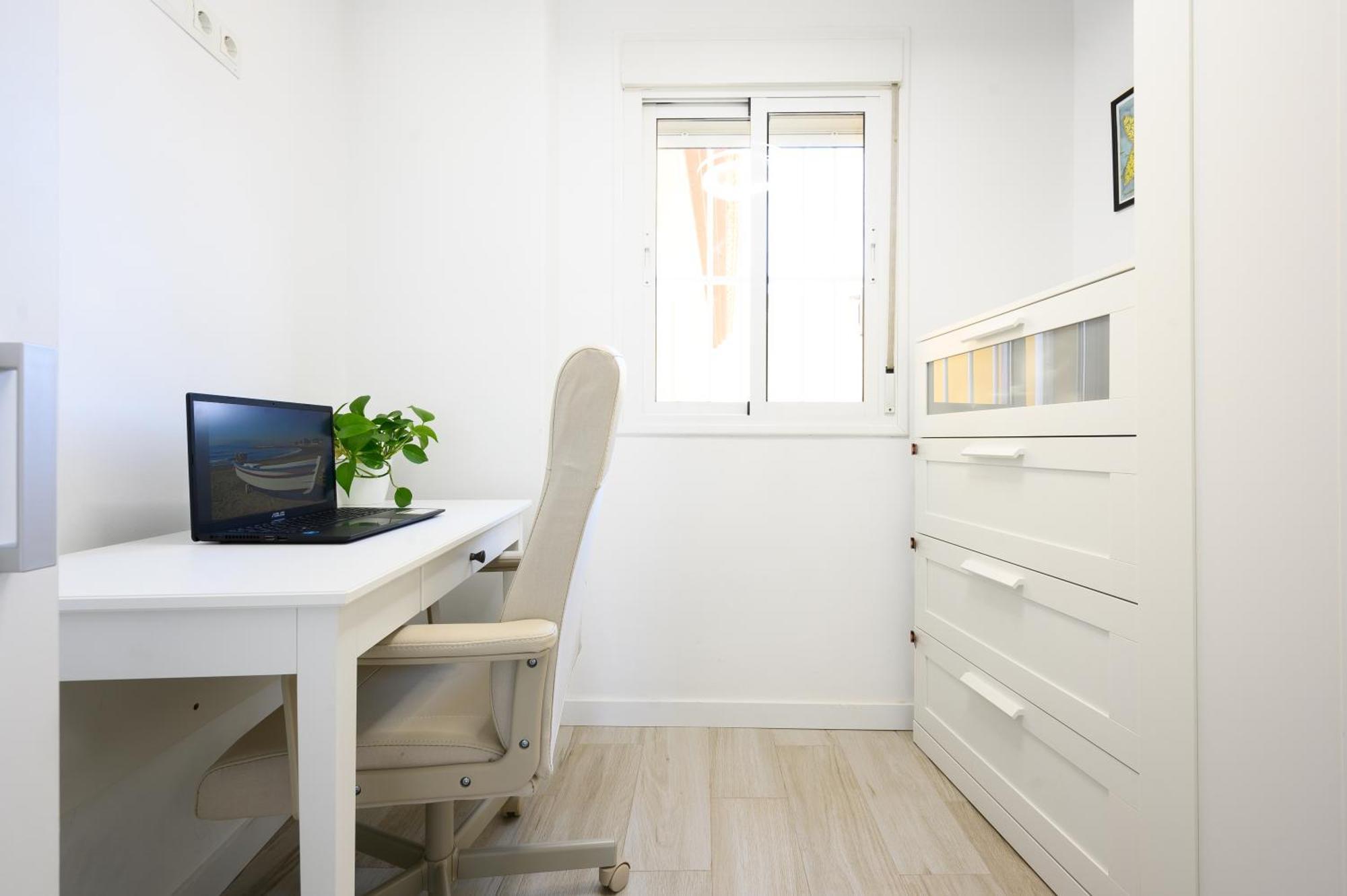 Bright Apartment In Малага Екстер'єр фото